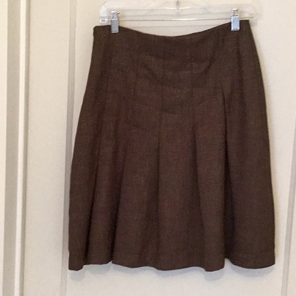 Pleated skirt - Picture 1 of 7